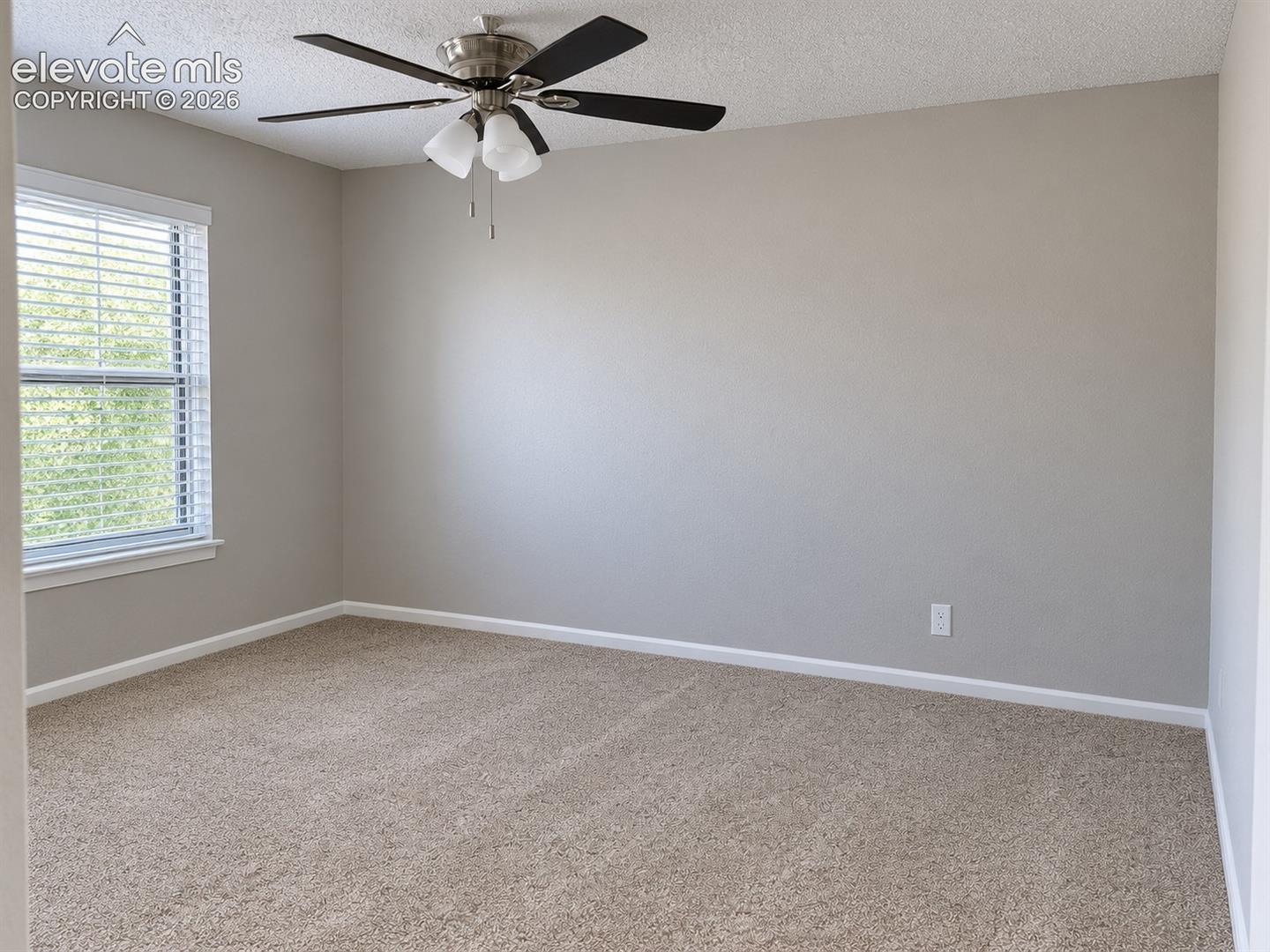 2332 Washo Circle