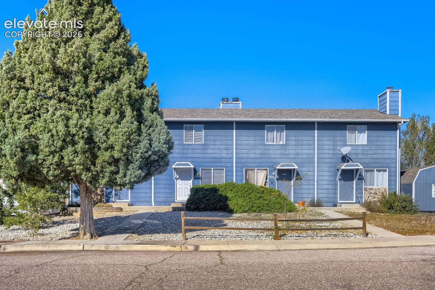 2332 Washo Circle