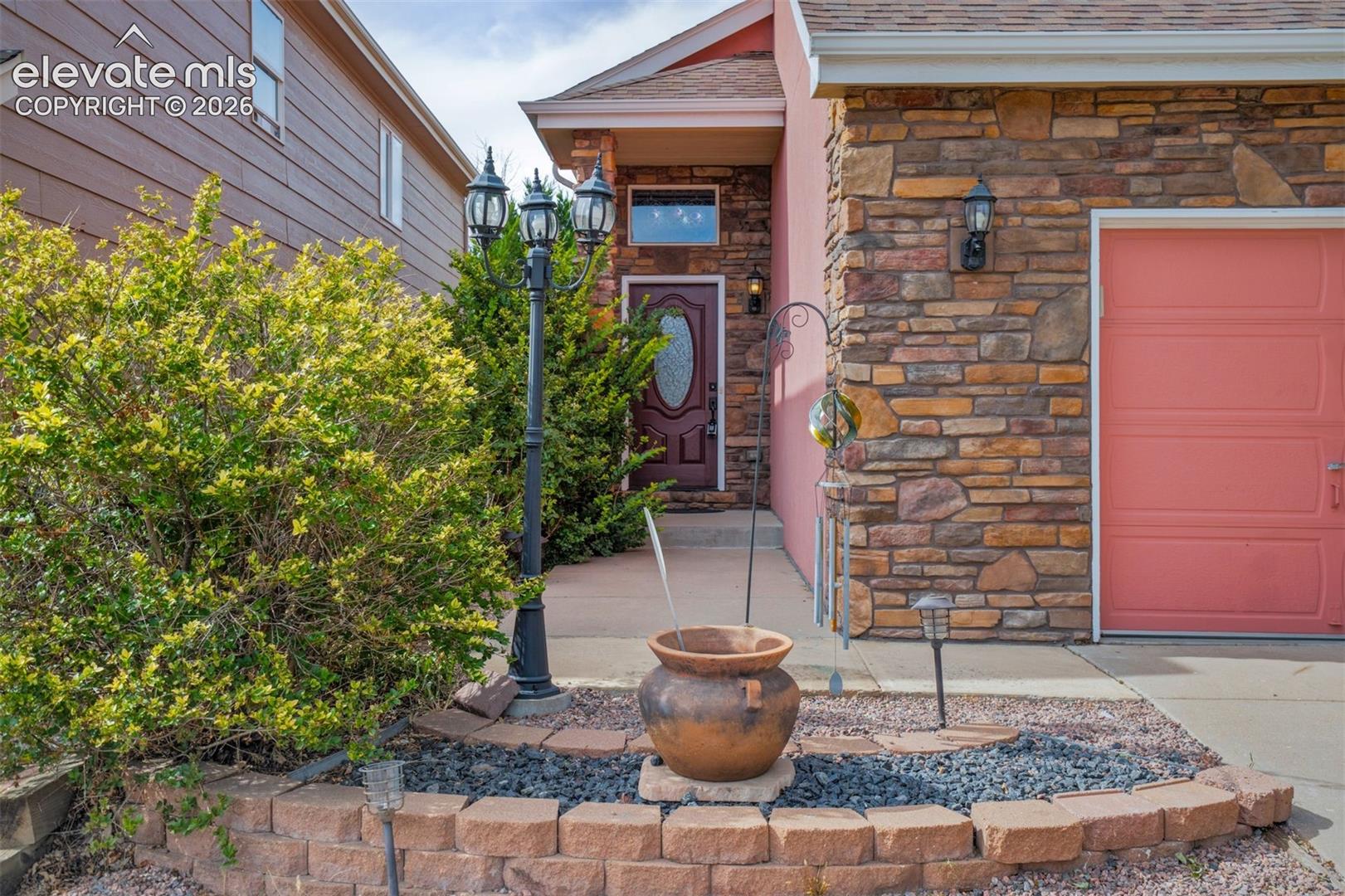 5979 Desoto Drive