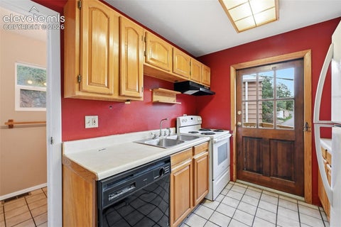 Tiny photo for 68 Minnehaha Avenue, Manitou Springs, CO 80829 (MLS # 3094149)