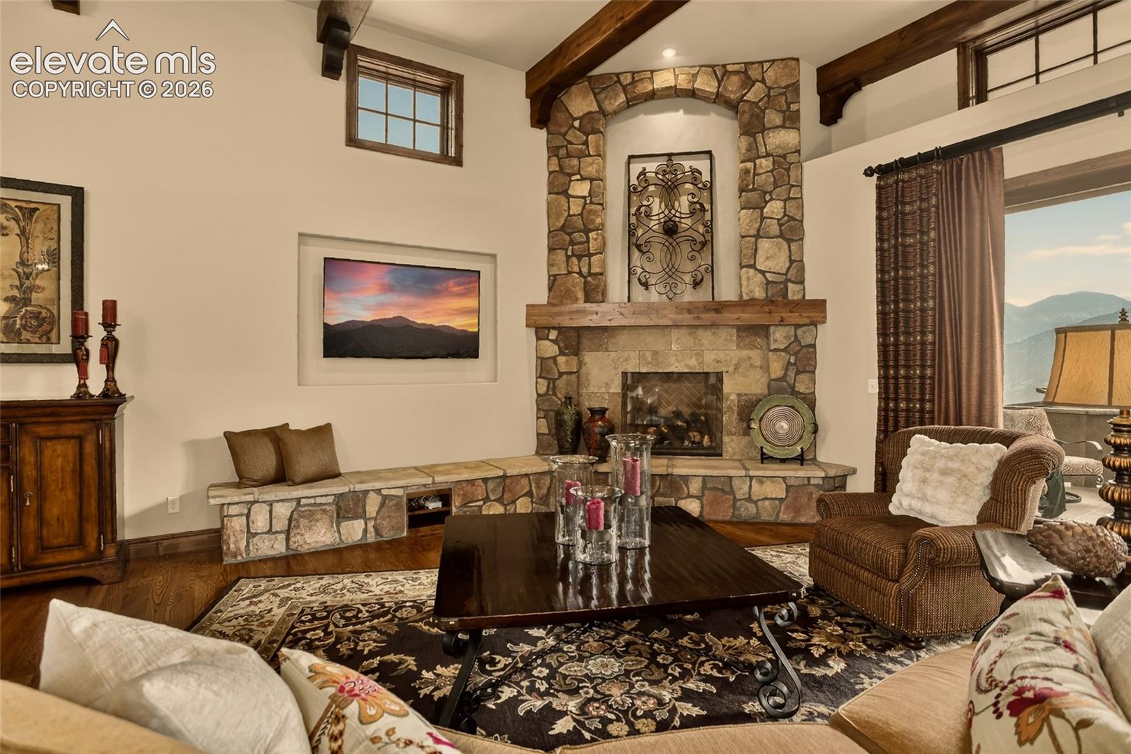 4565 Monitor Rock Lane