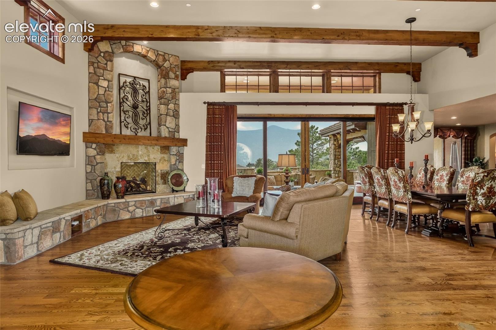 4565 Monitor Rock Lane