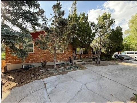 Photo of 4810 Constitution Avenue, Colorado Springs, CO 80915 (MLS # 6491420)