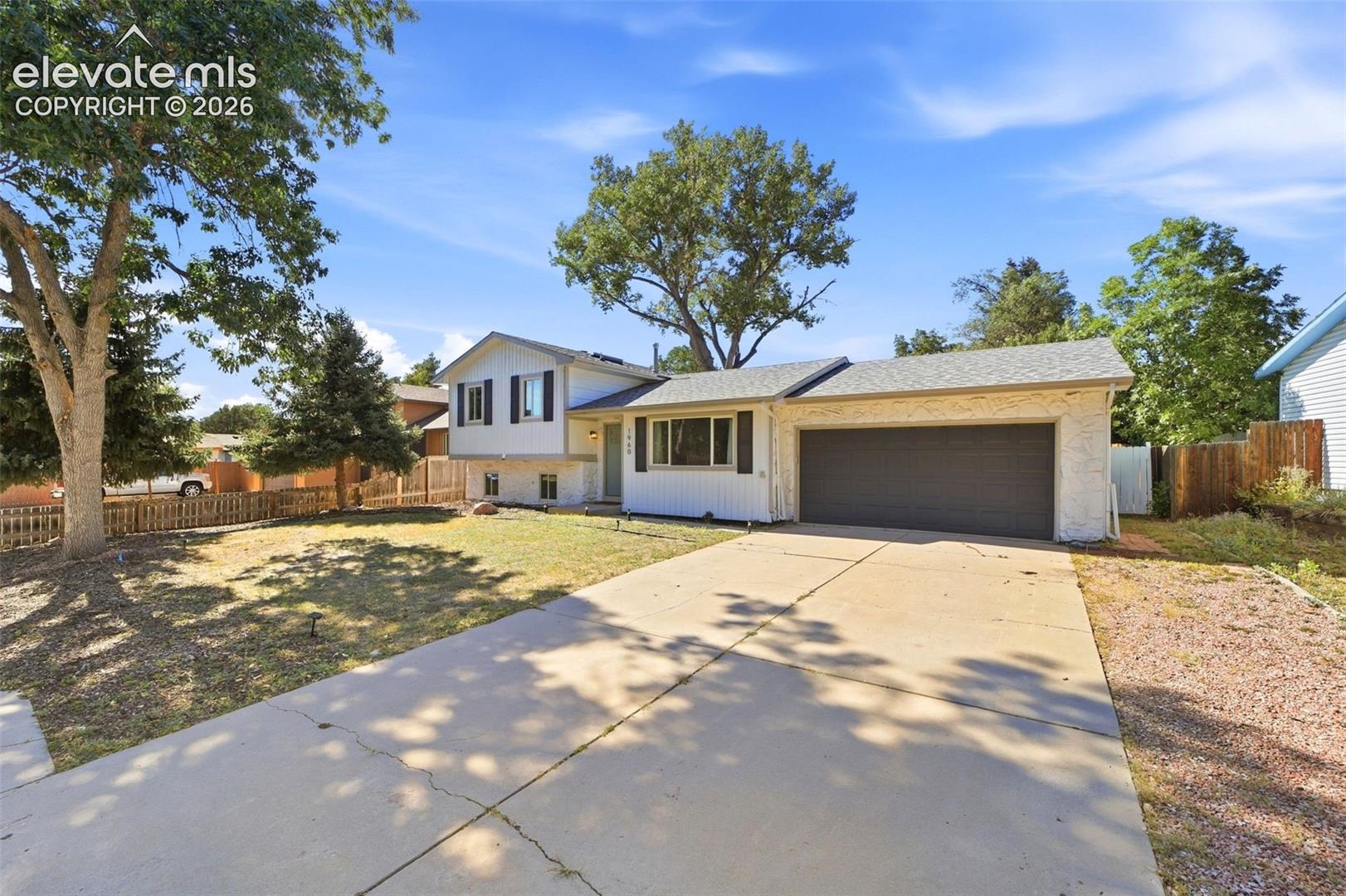 1960 Bula Drive