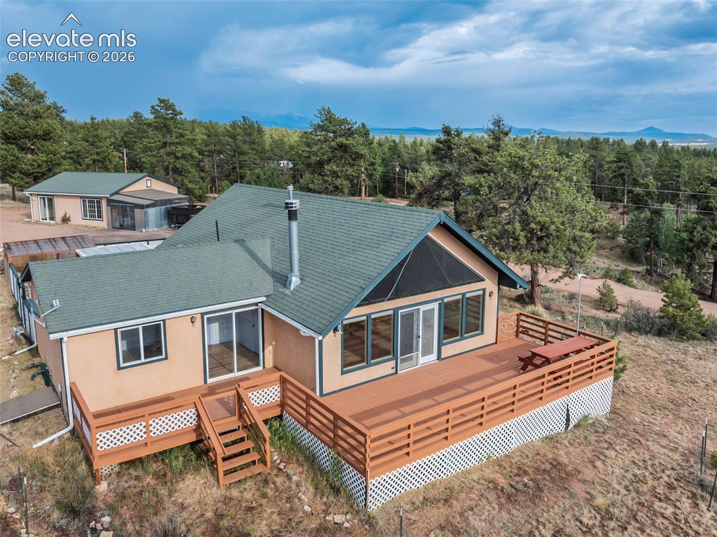 192 Columbine Road