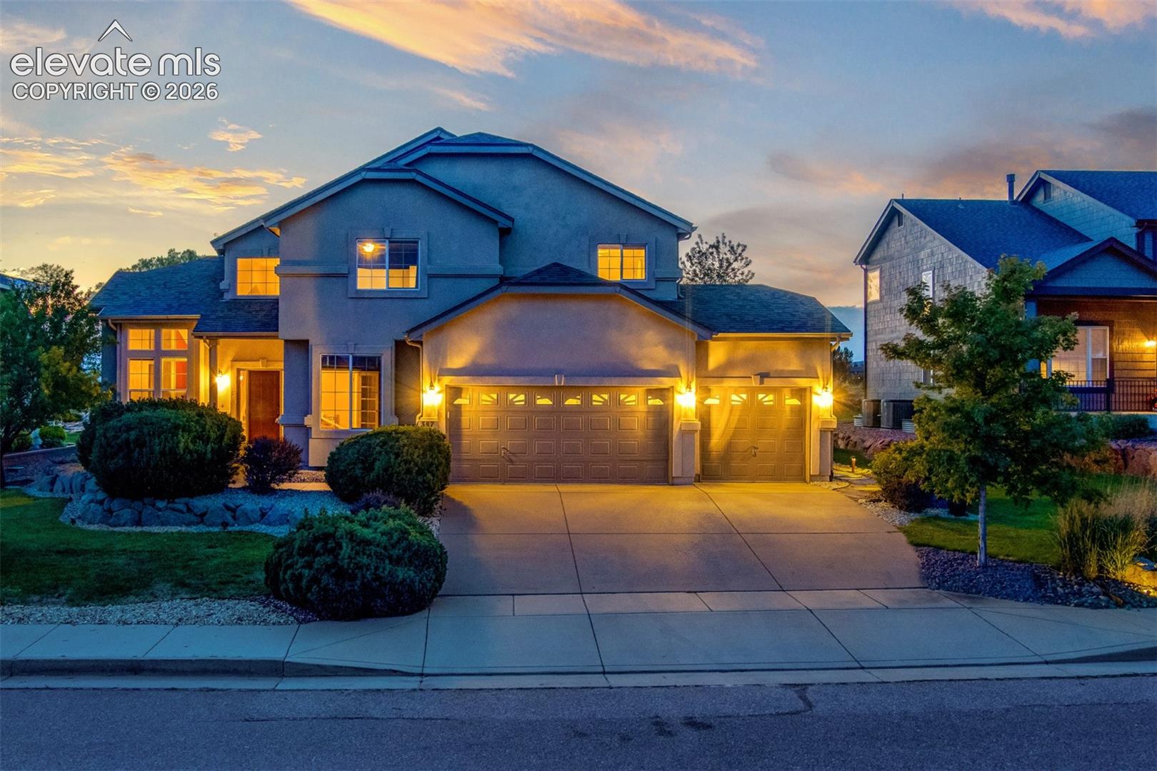 387 Fox Run Circle