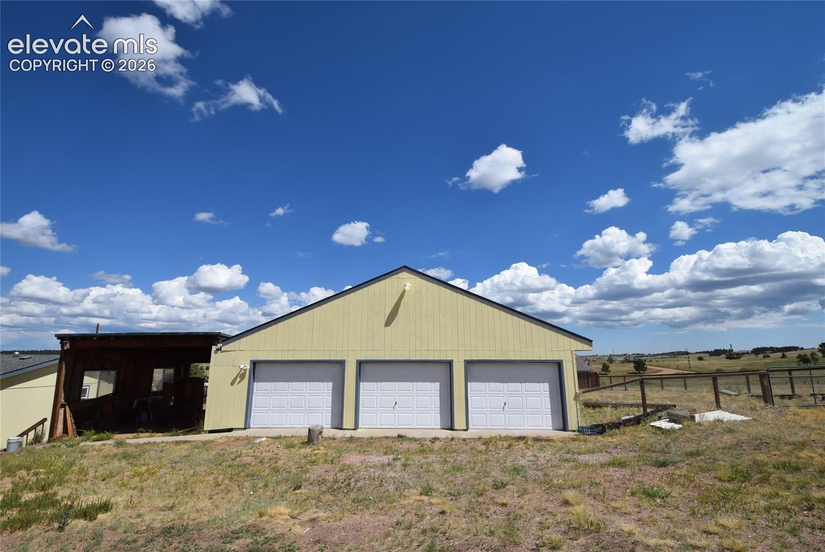 877 Maid Marian Drive