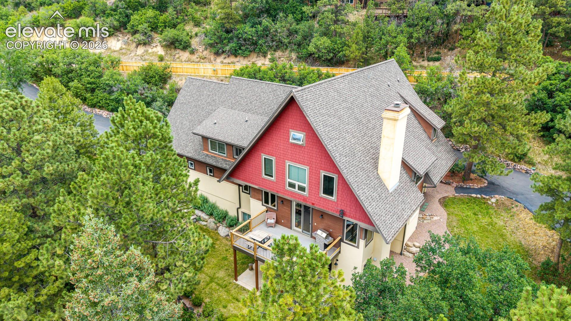 400 Valley Crescent Street