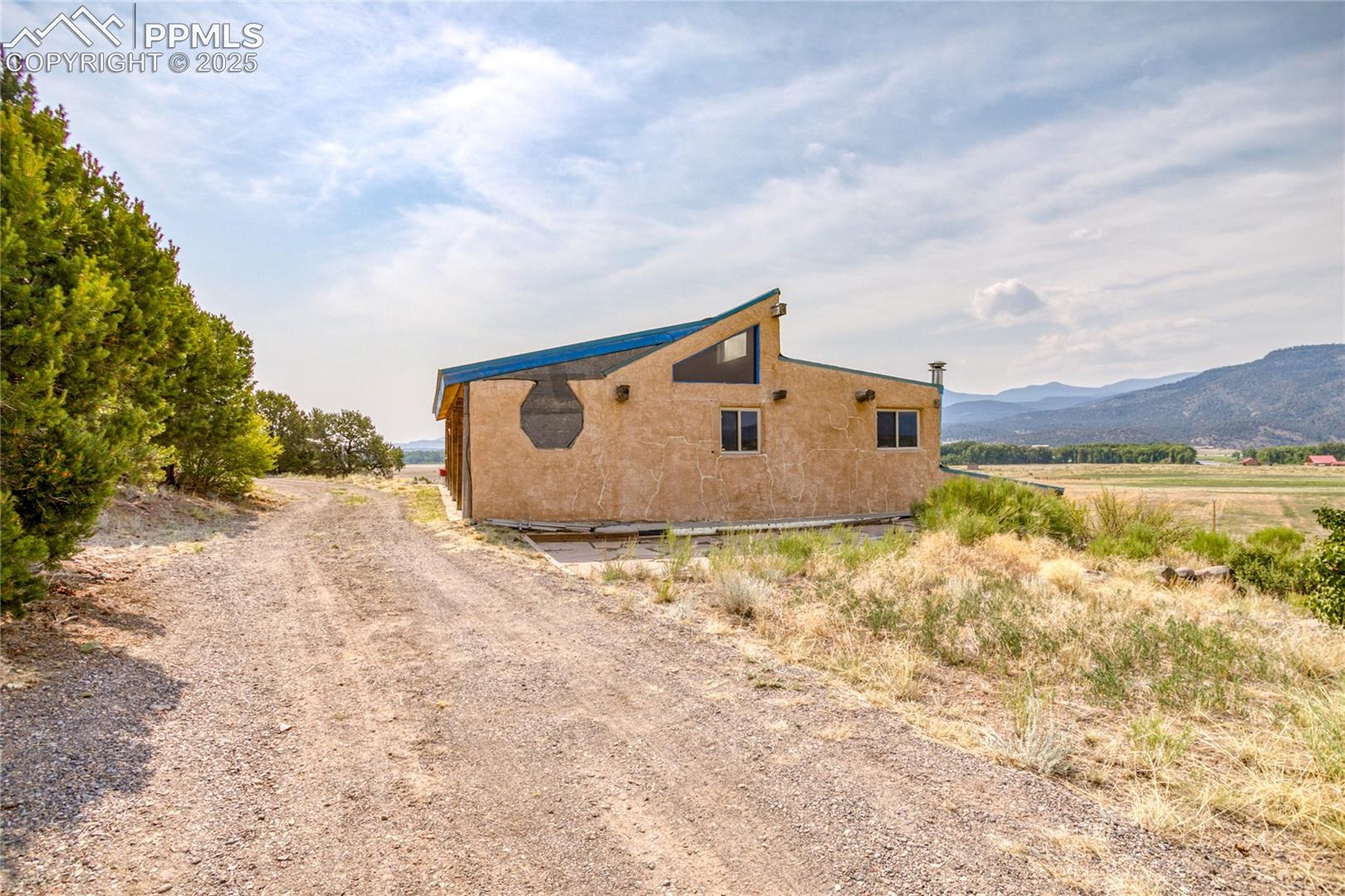 6135 County Road 15