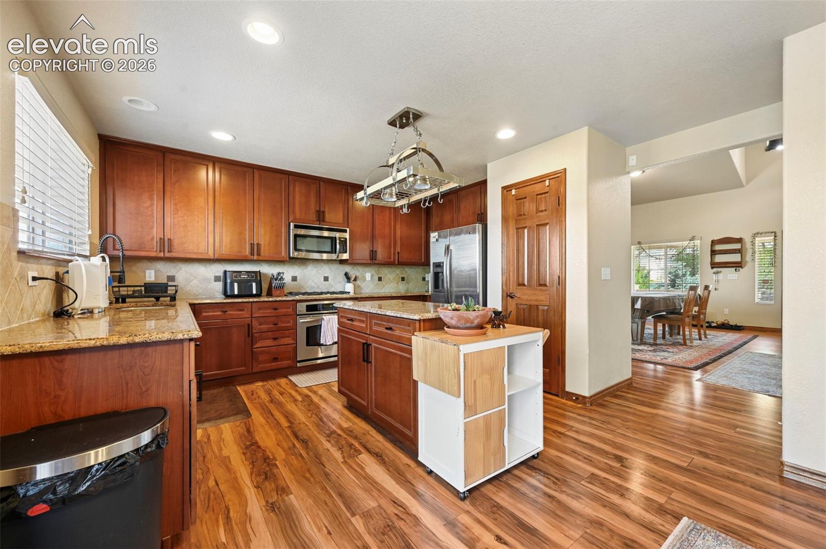 7514 Creekfront Drive