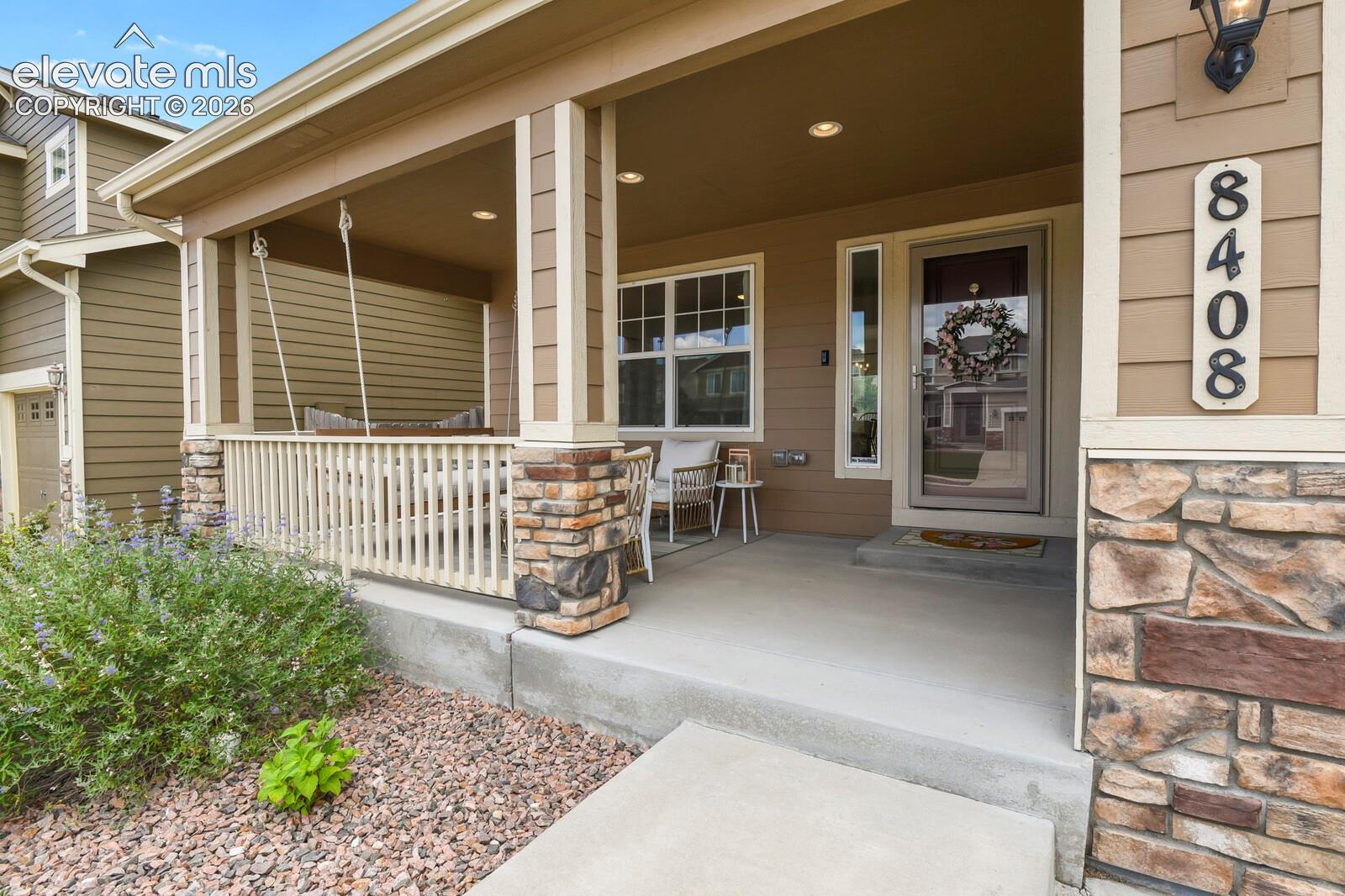 8408 Hardwood Circle