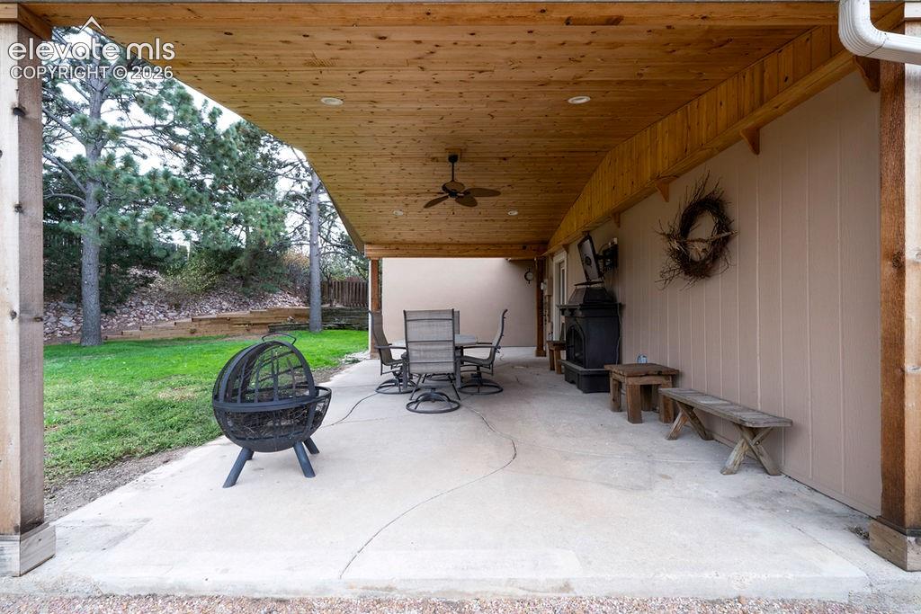 6105 Del Paz Court