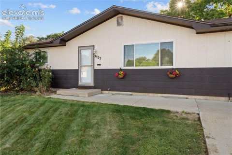 Photo of 3523 White Pine Court, Pueblo, CO 81005 (MLS # 1471430)