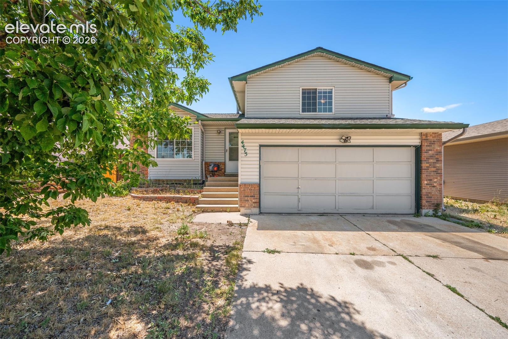 4475 Moonbeam Drive