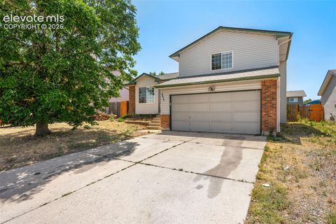 Photo of 4475 Moonbeam Drive, Colorado Springs, CO 80916 (MLS # 6512030)