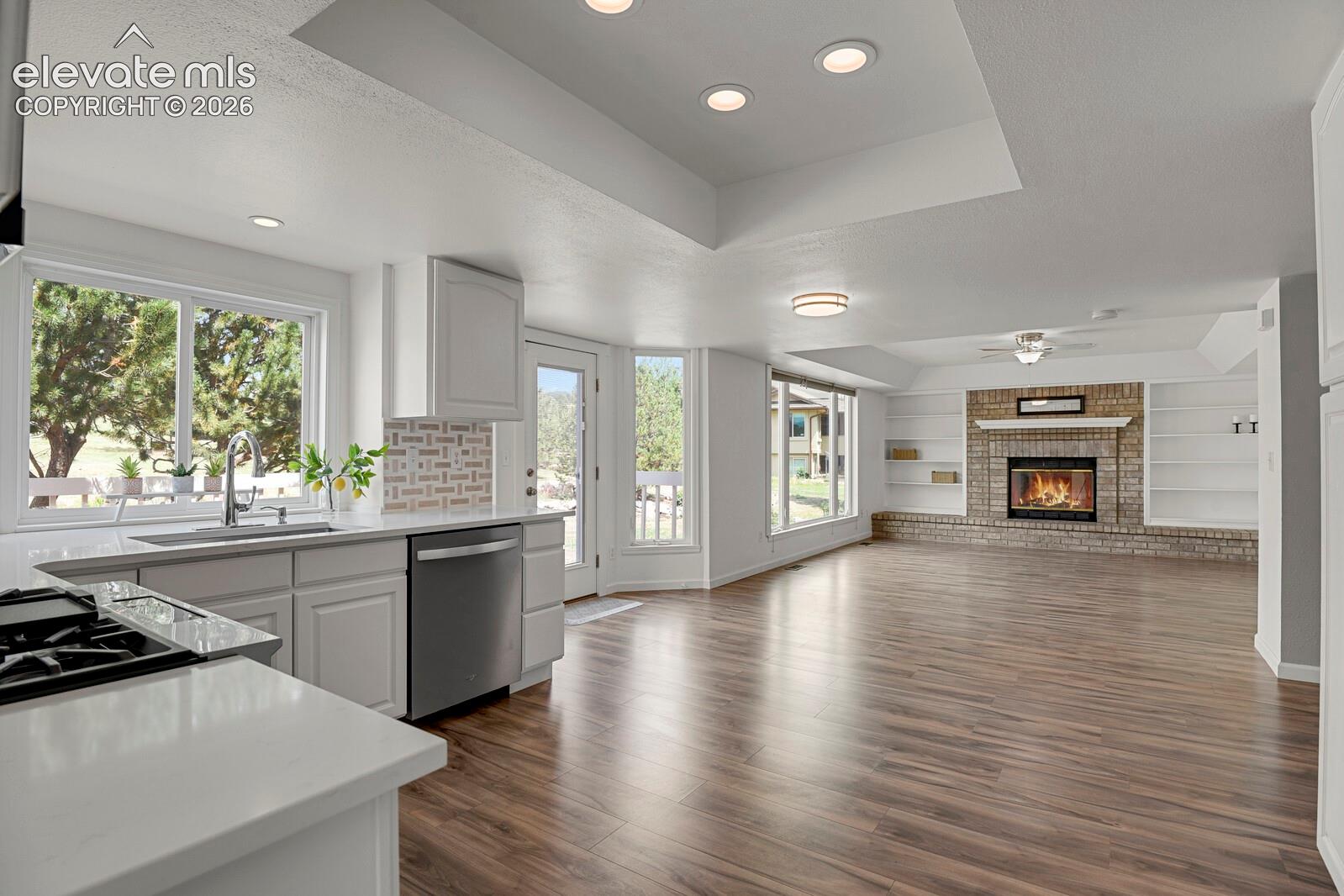 916 W Caribou Drive