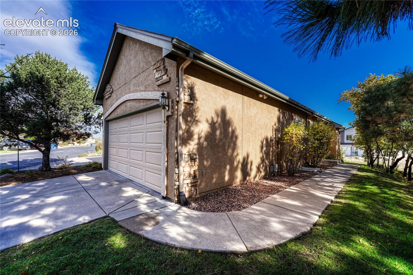 5511 Sonnet Heights