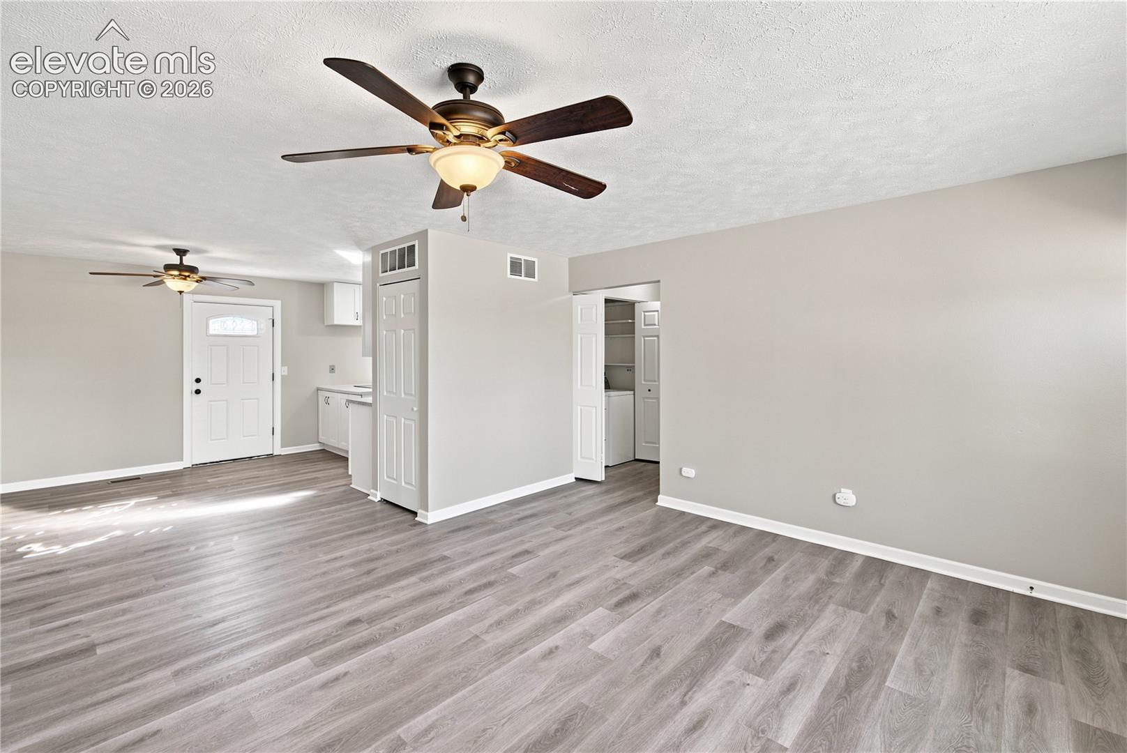 7010 Shoshone Way