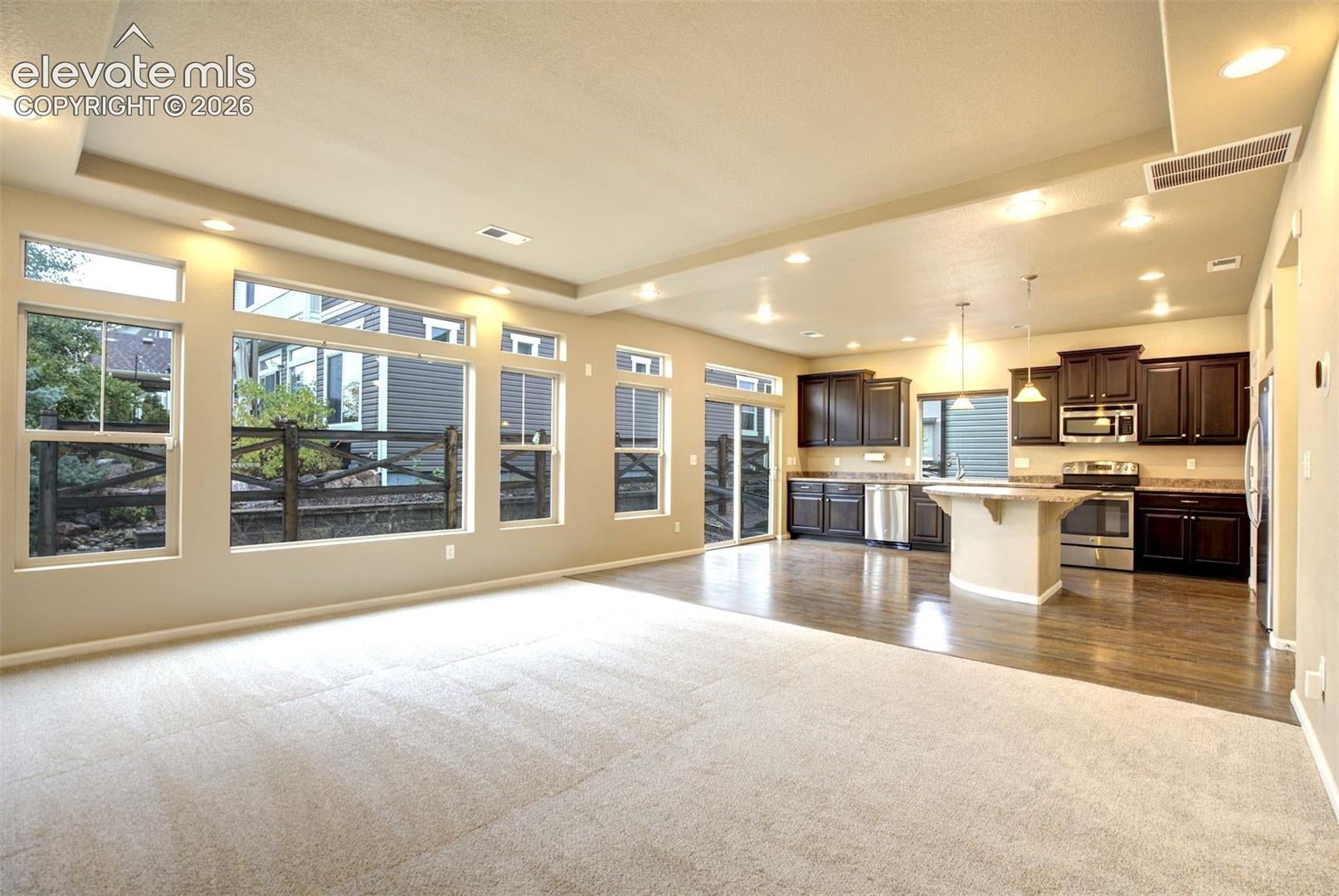 8284 Longleaf Lane