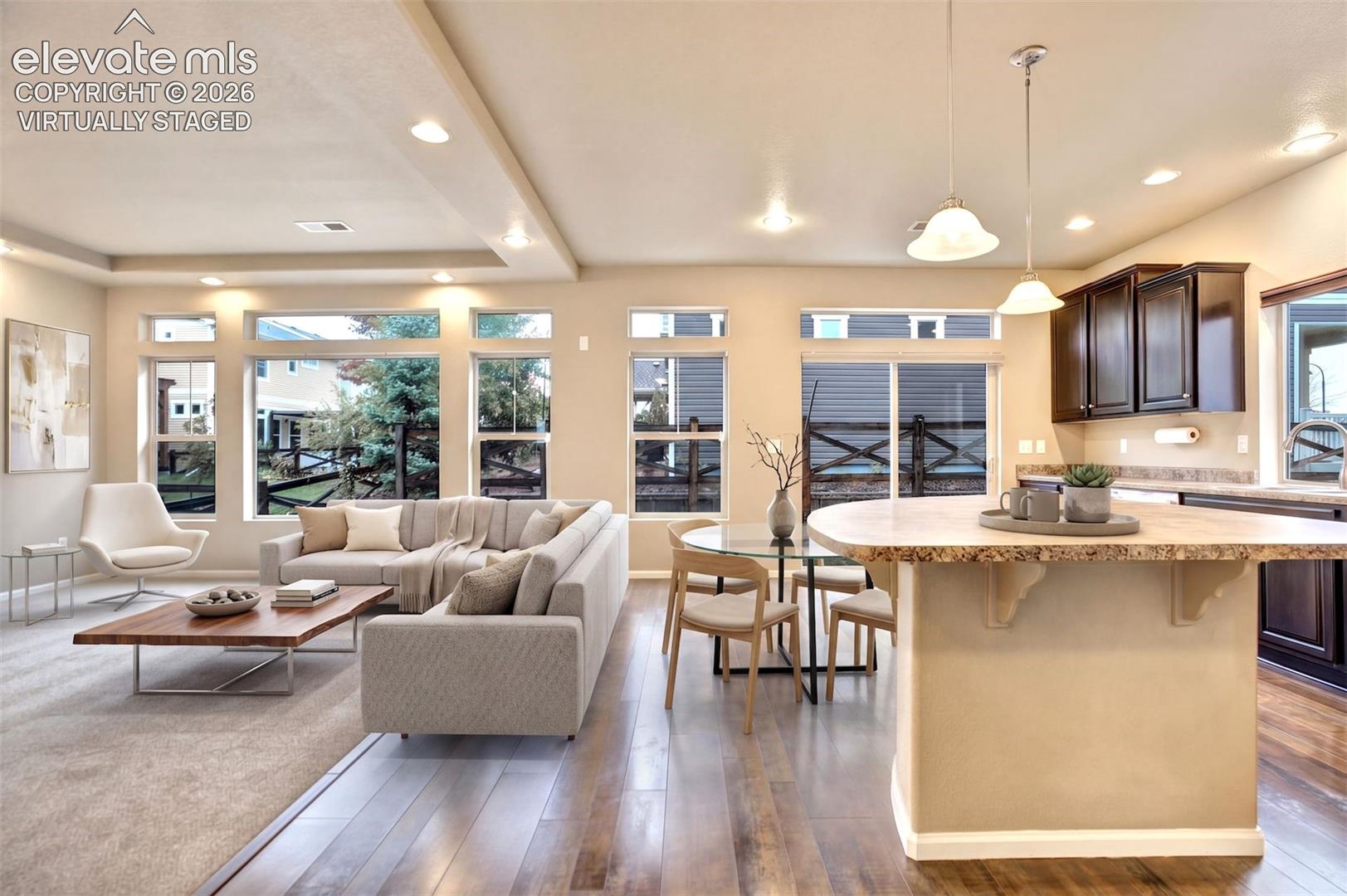 8284 Longleaf Lane