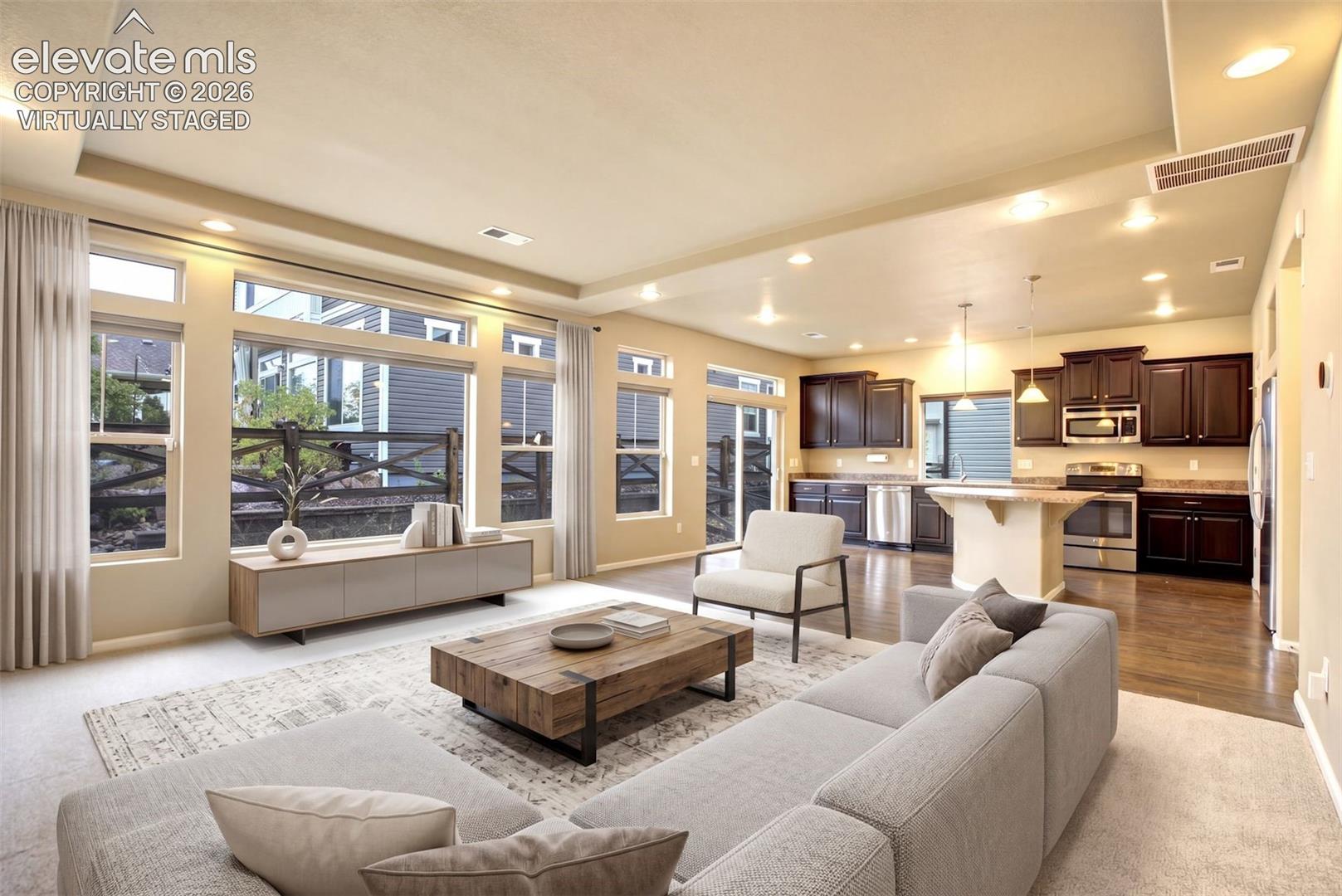 8284 Longleaf Lane