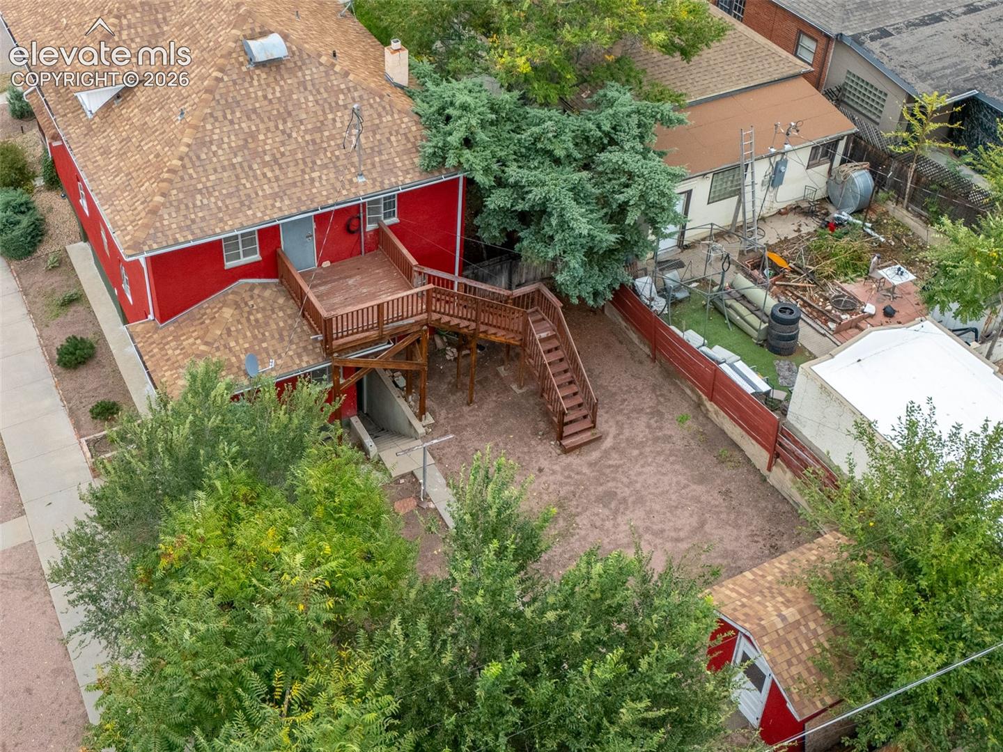 901 E Evans Avenue 903