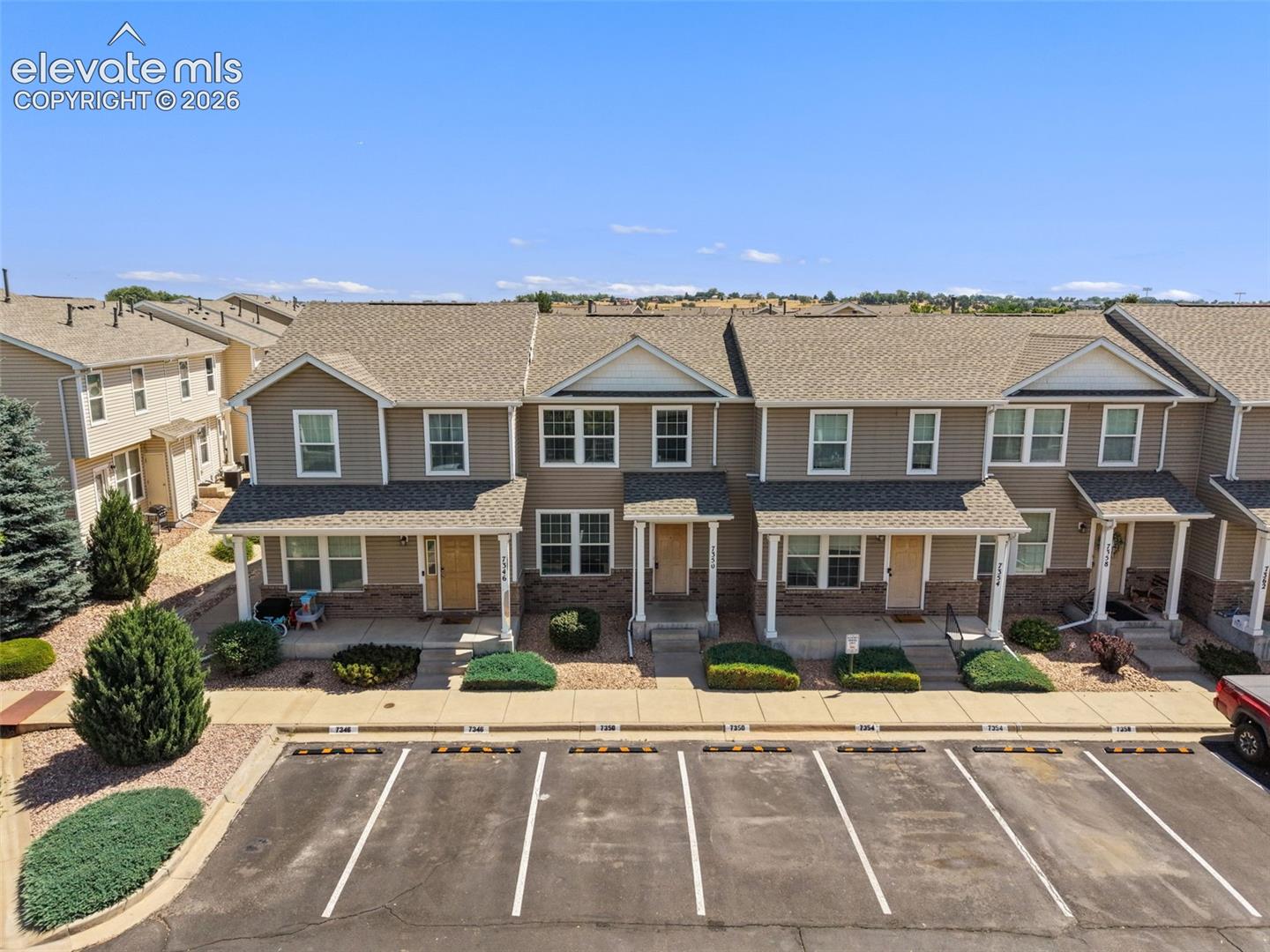 7350 Countryside Grove