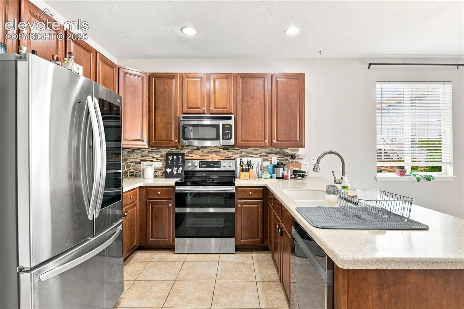 8238 Hollygrape Lane
