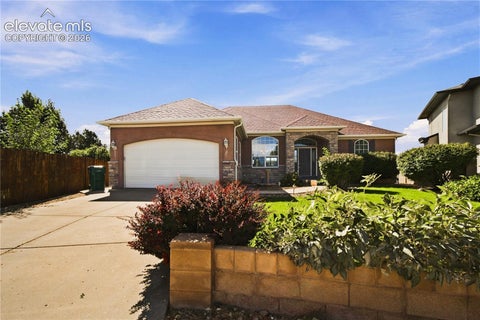 Photo of 4 Hawks Point Court, Pueblo, CO 81005 (MLS # 8533443)