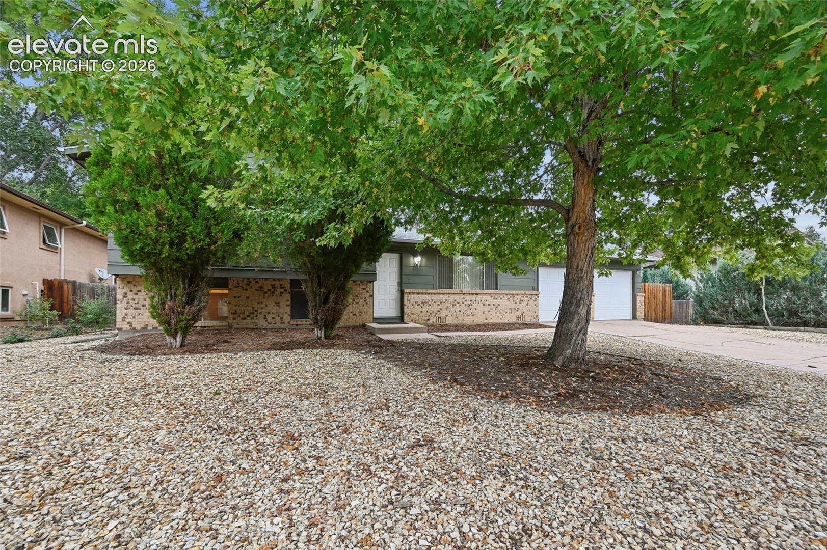5355 Mule Deer Drive