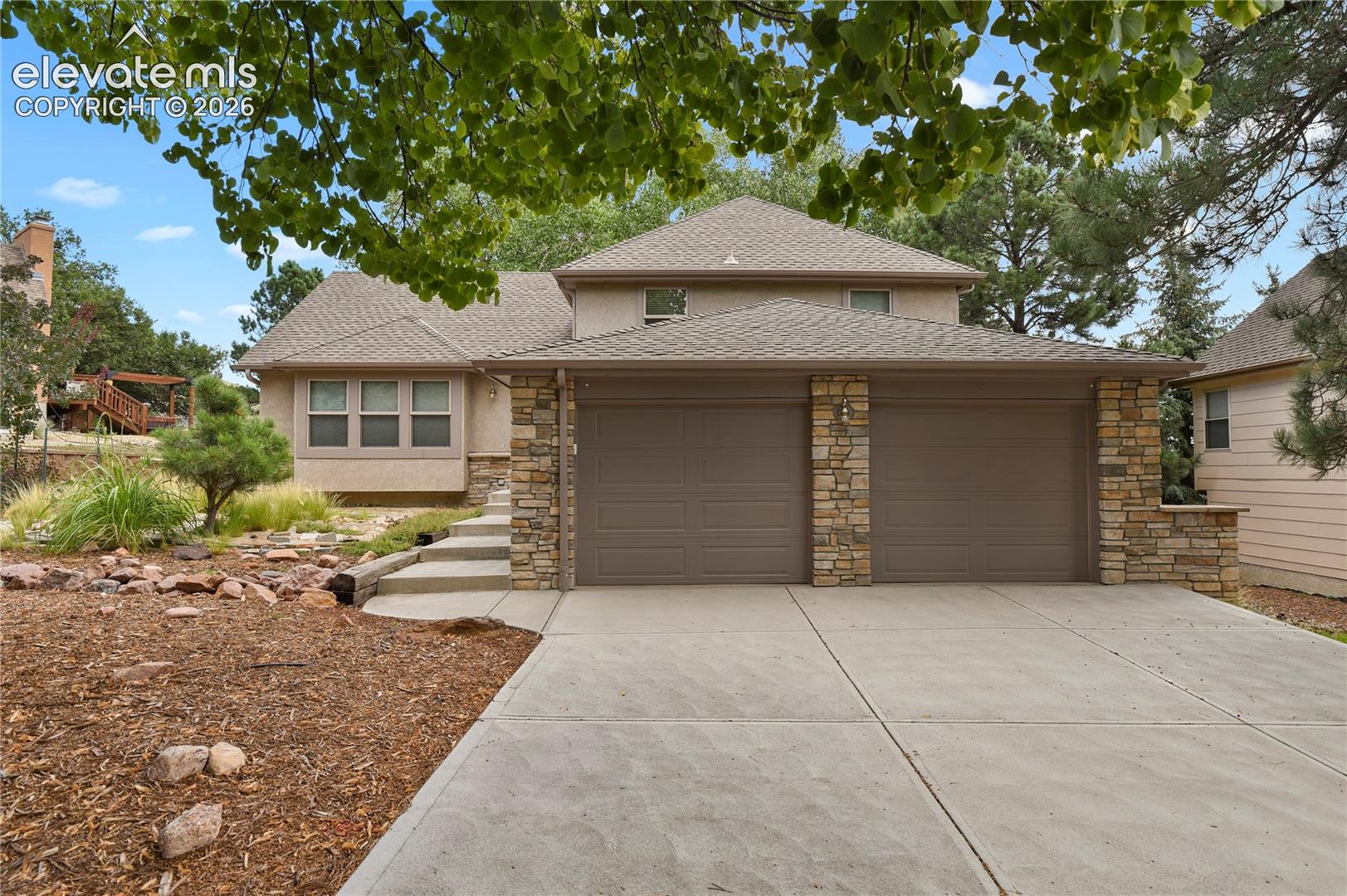 6525 White Falcon Court