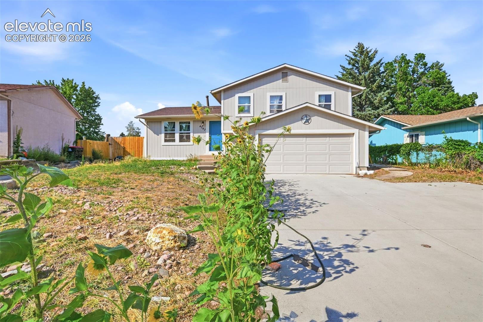 4747 Hackamore Drive