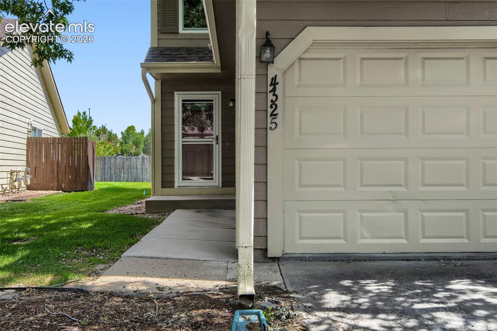 4325 Hunting Meadows Circle 6