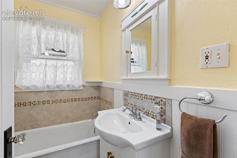 Tiny photo for 514 Custer Avenue, Colorado Springs, CO 80903 (MLS # 8178193)