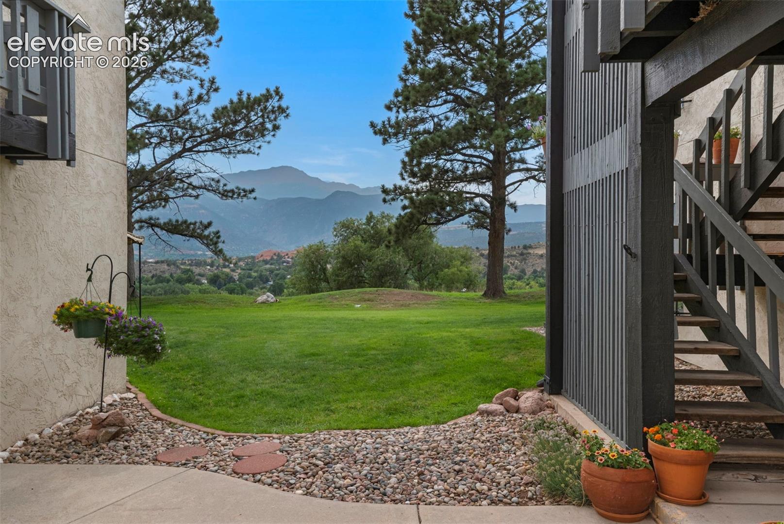 1066 Fontmore Road A