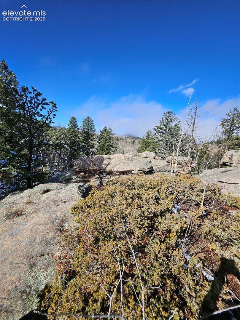 150 & 124 Summit Loop