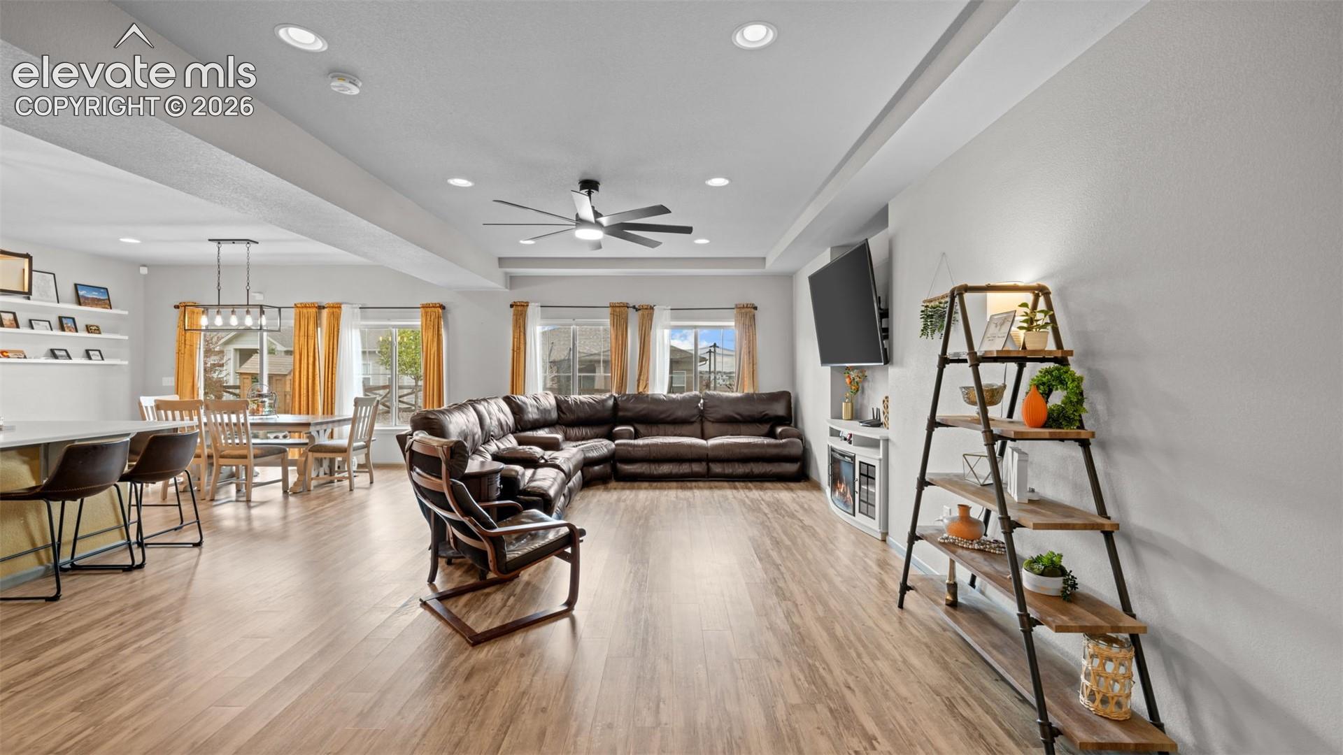 6207 Kildare Drive