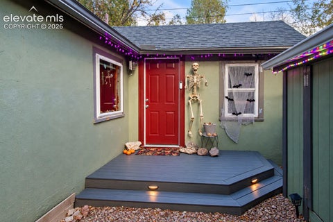 Tiny photo for 8 Narrows Road, Manitou Springs, CO 80829 (MLS # 9682967)