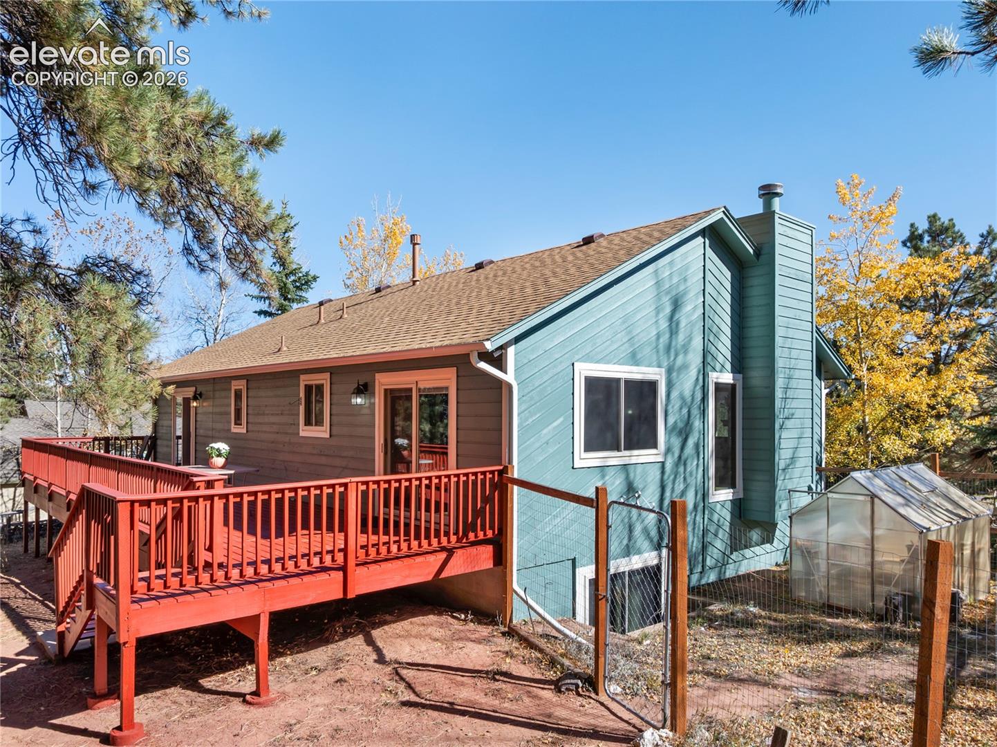 750 W Northwoods Drive