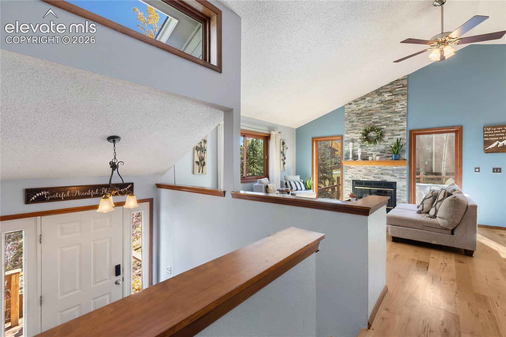 750 W Northwoods Drive