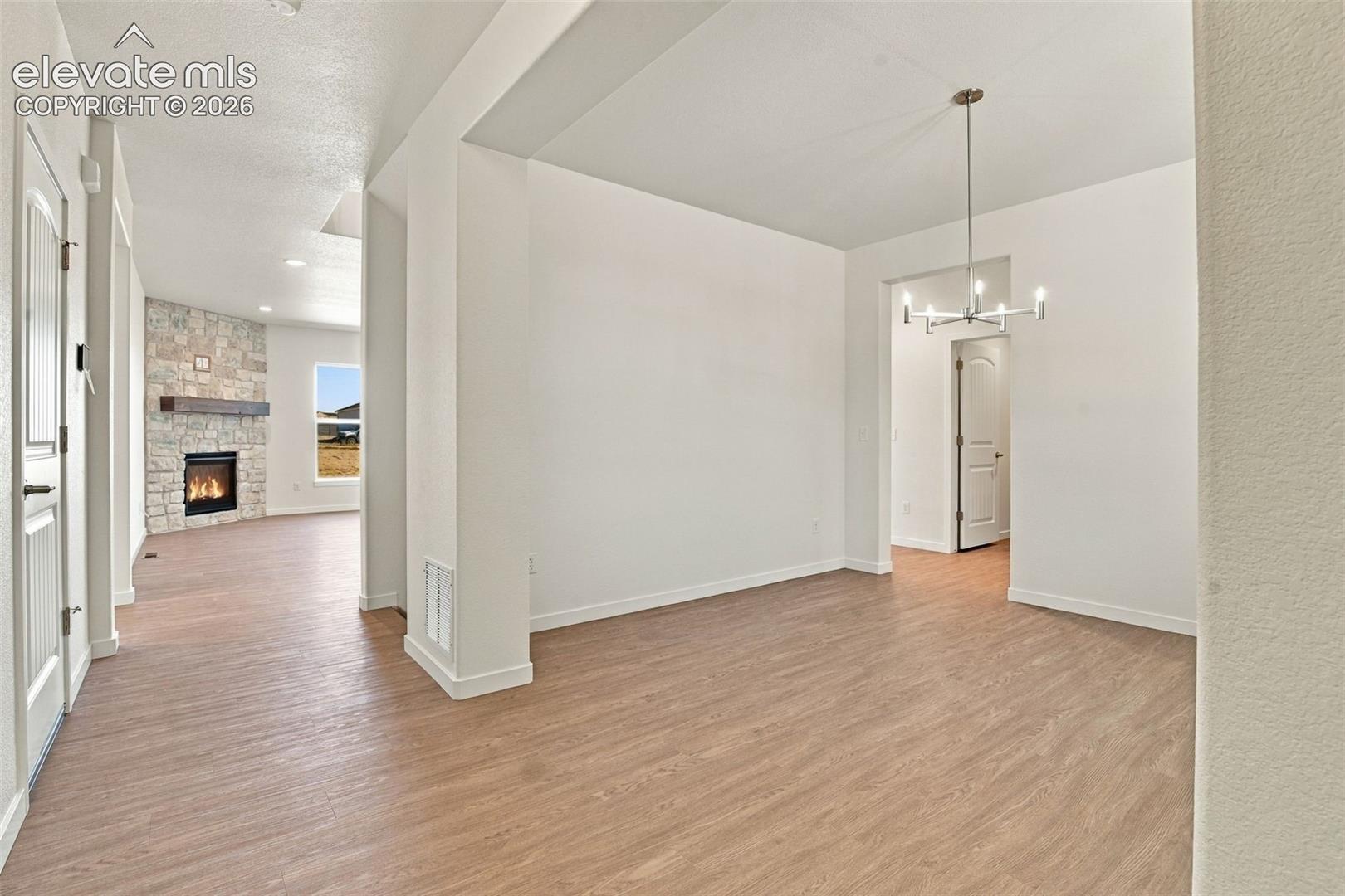 8673 Long Beach Terrace