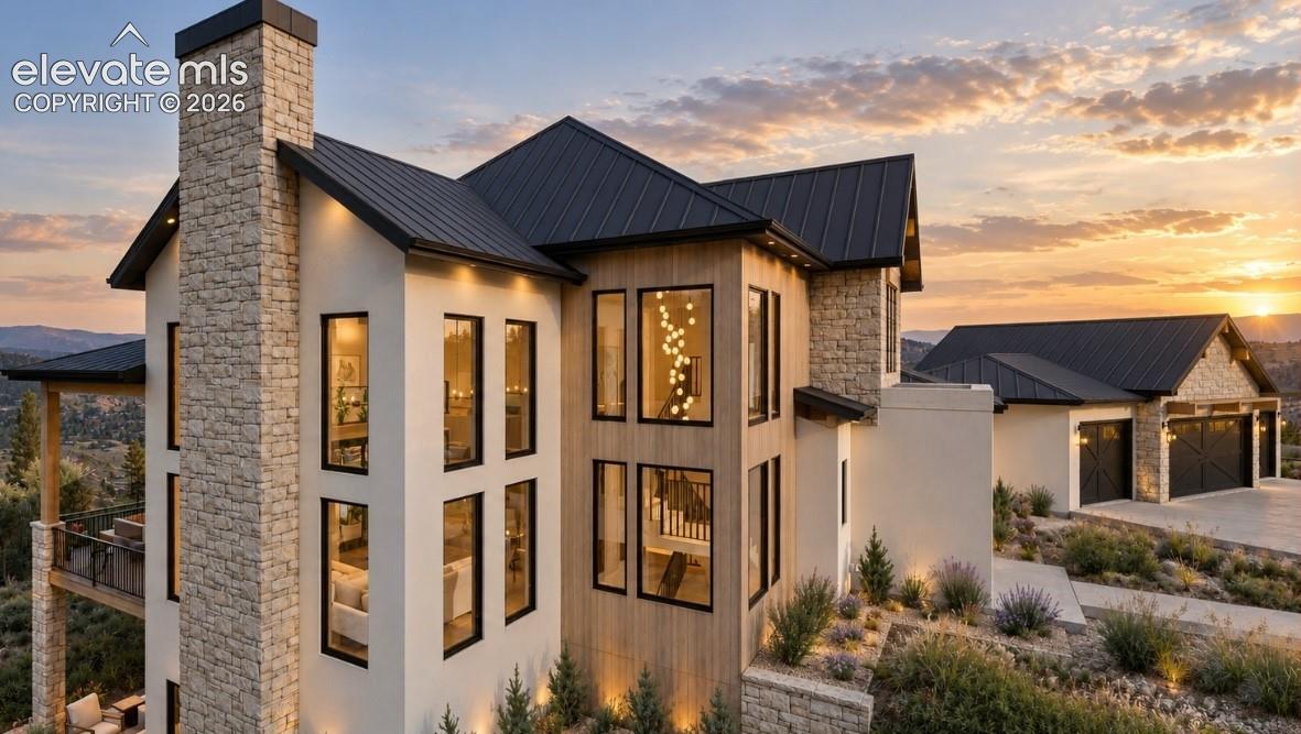 1904 Vine Cliff Heights