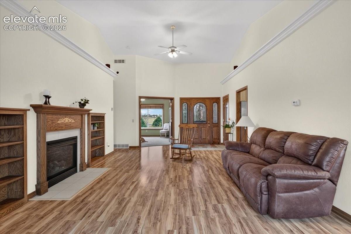 55739 E Apache Place