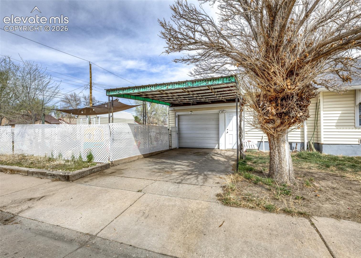 2035 Pine Street