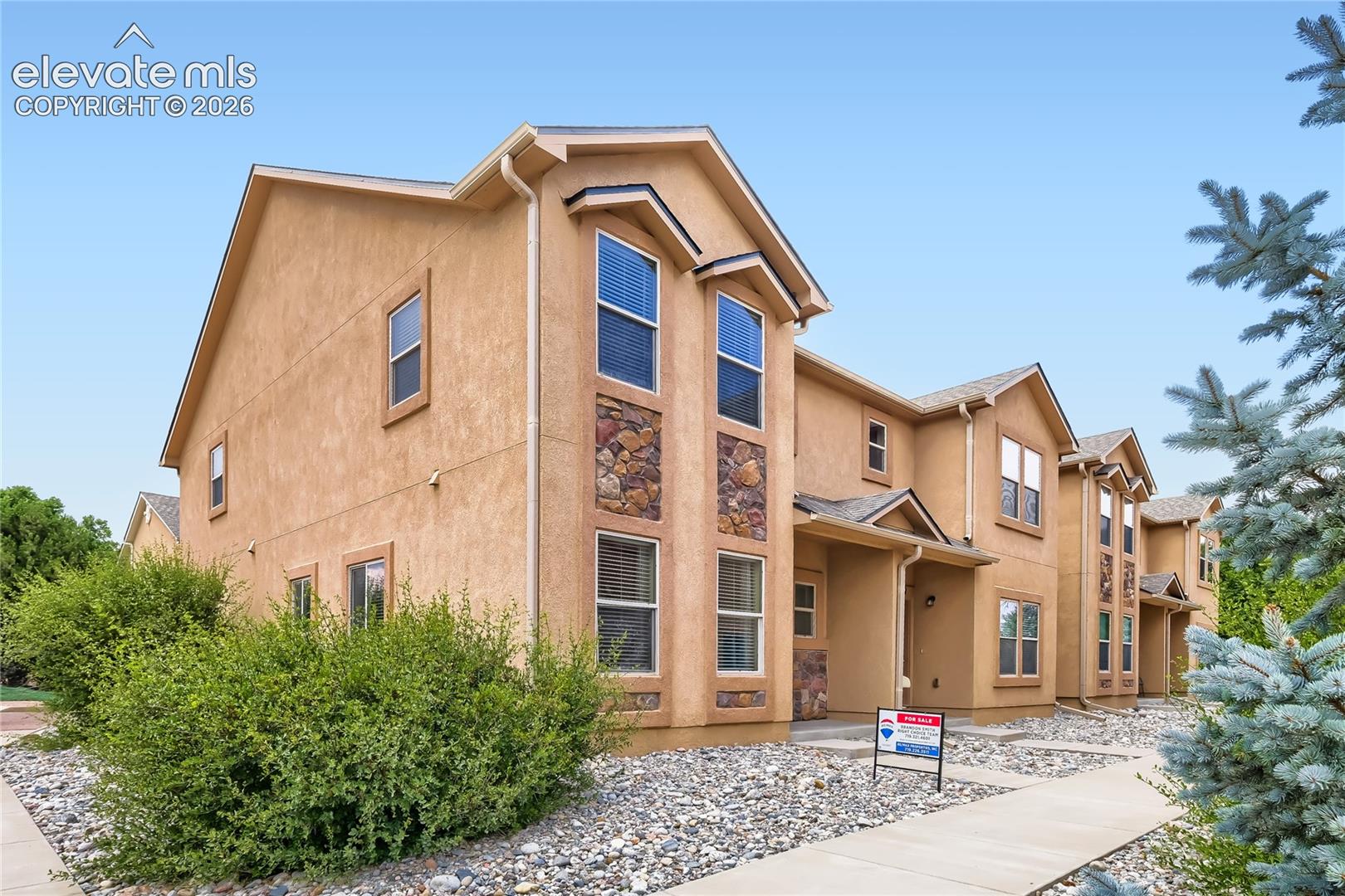 7104 Bracken Place