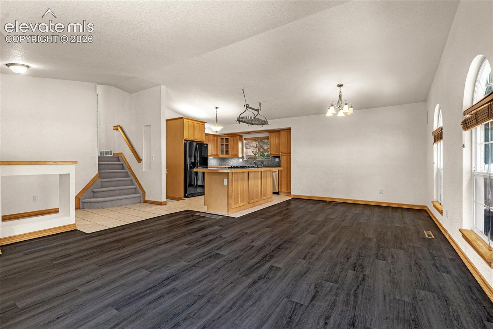 2613 Flintridge Drive