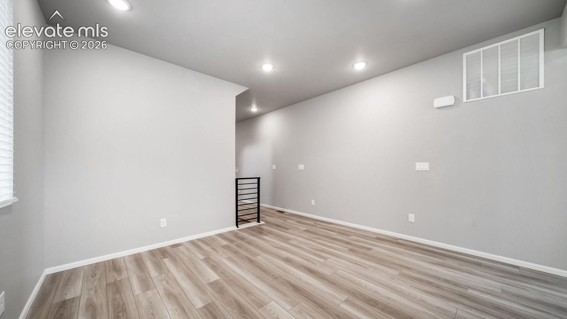 5739 Bowerman Lane