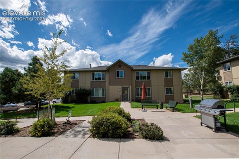 Photo of 380 Paradise Circle #C6, Woodland Park, CO 80863 (MLS # 8398576)