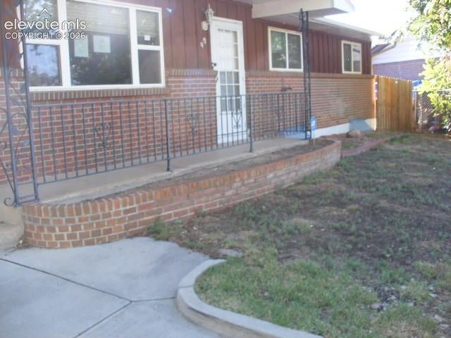 90 Byron Place