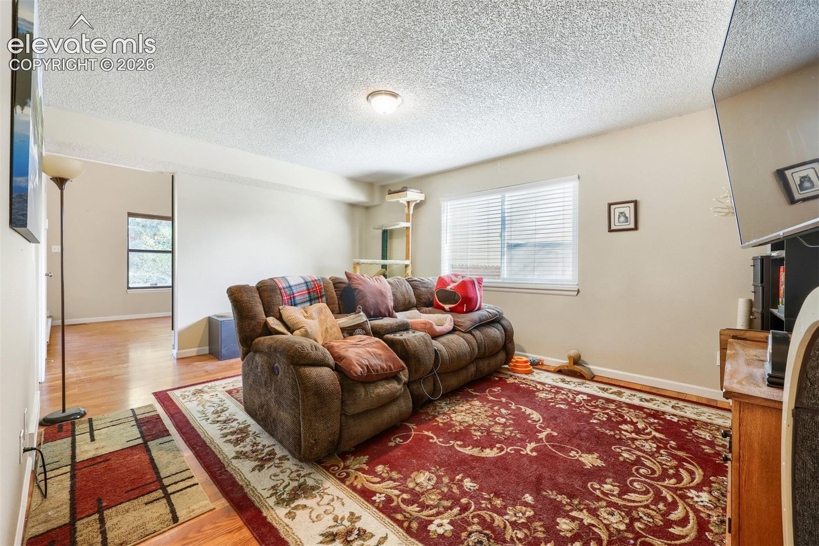 975 Hartell Drive